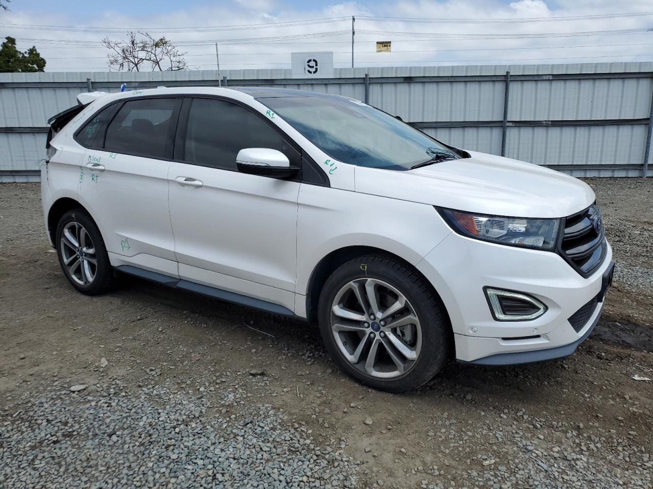 2018 Ford Edge Sport vin: 2FMPK4AP3JBB53110