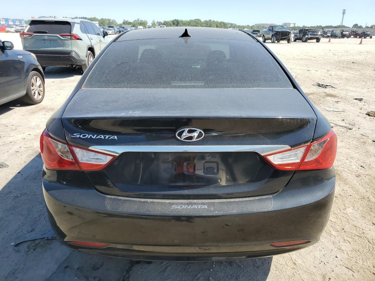 5NPEB4AC3DH621077 2013 Hyundai Sonata Gls