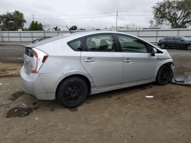 Vin: jtdkn3du8f0458449, lot: 55502304, toyota prius 20153