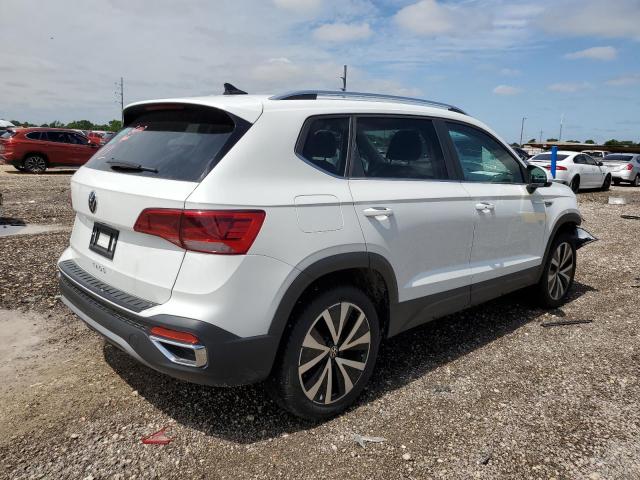 3VVSX7B25RM053168 Volkswagen Taos SE  3