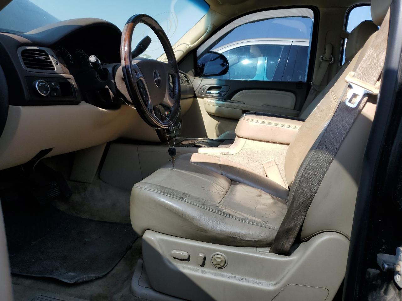 1GKFK668X8J145271 2008 GMC Yukon Xl Denali