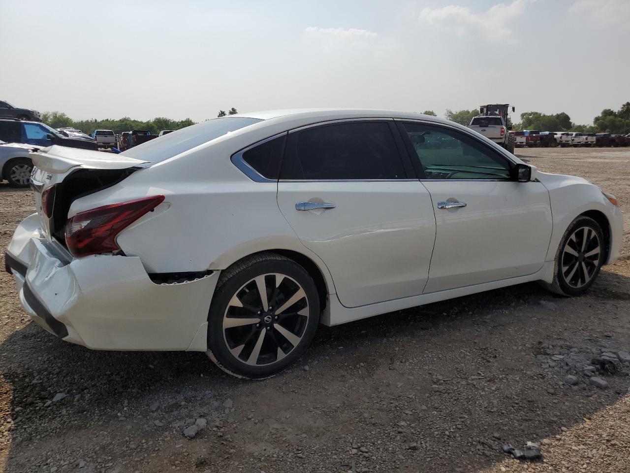 1N4AL3AP6JC115071 2018 Nissan Altima 2.5