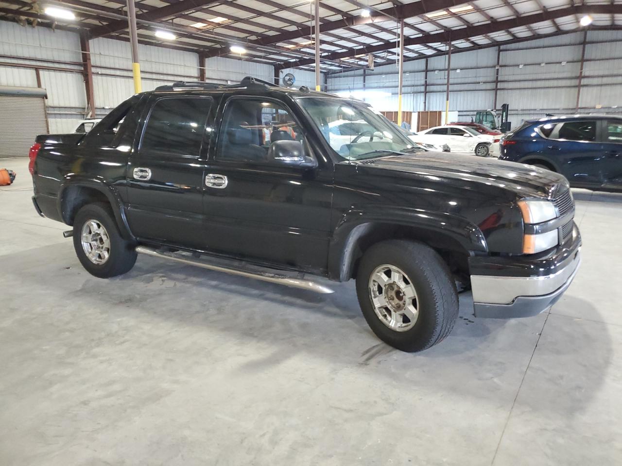 3GNEC12Z65G203581 2005 Chevrolet Avalanche C1500