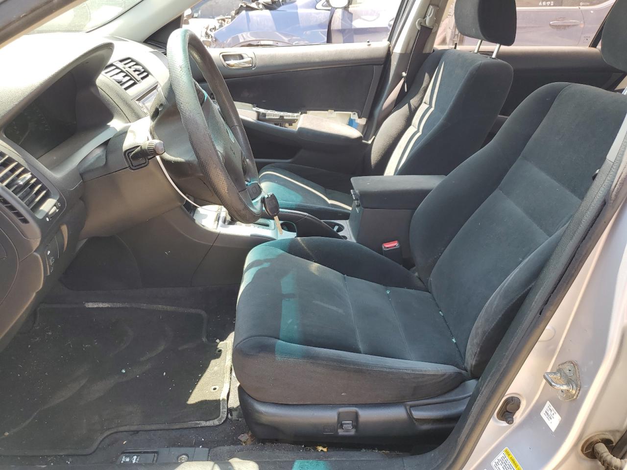 1HGCM567X4A032961 2004 Honda Accord Ex