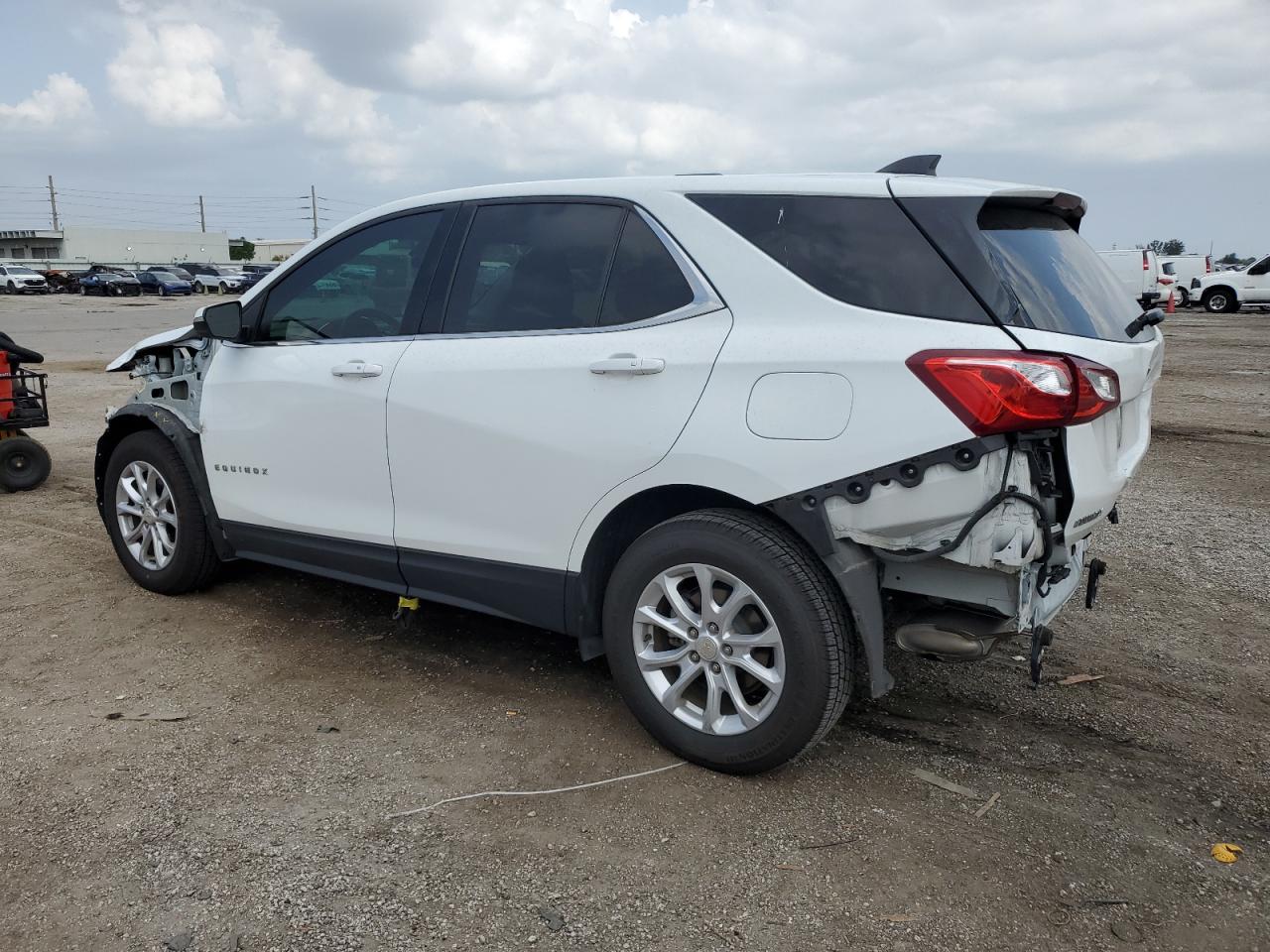 3GNAXKEV9KS673632 2019 Chevrolet Equinox Lt