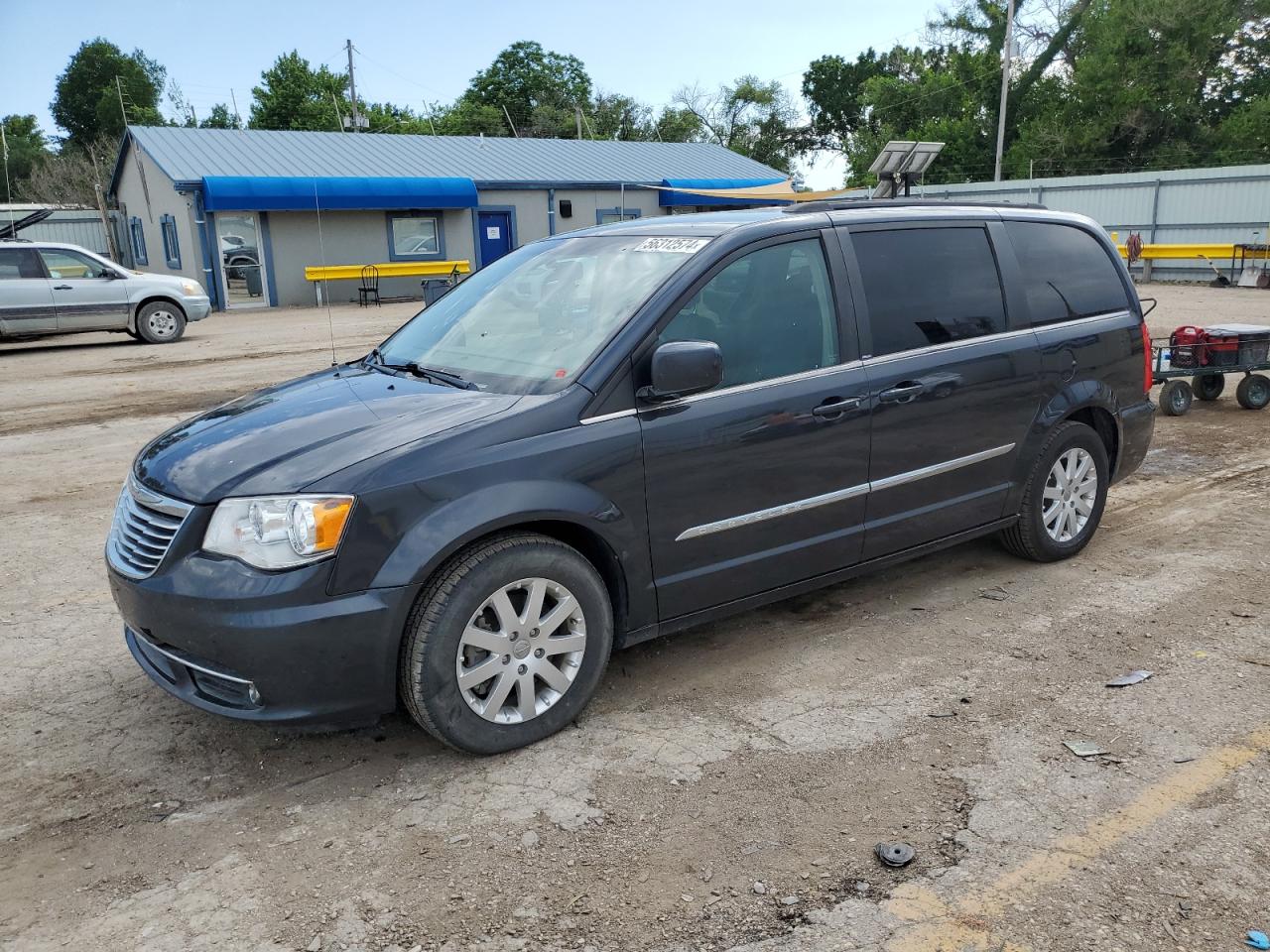 Lot #2888557122 2014 CHRYSLER TOWN & COU