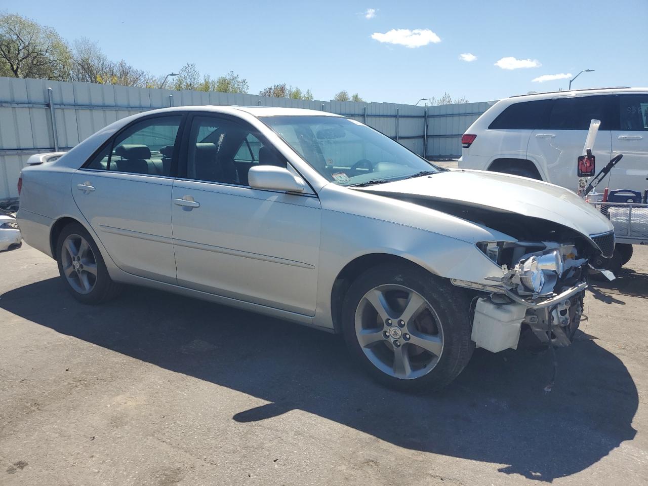 4T1BA32KX5U036781 2005 Toyota Camry Se