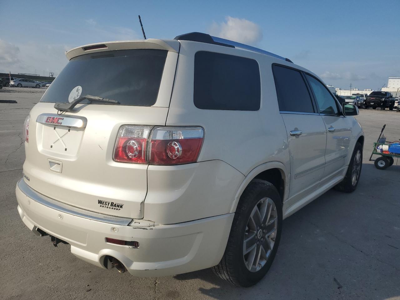 1GKKRTED7CJ368609 2012 GMC Acadia Denali