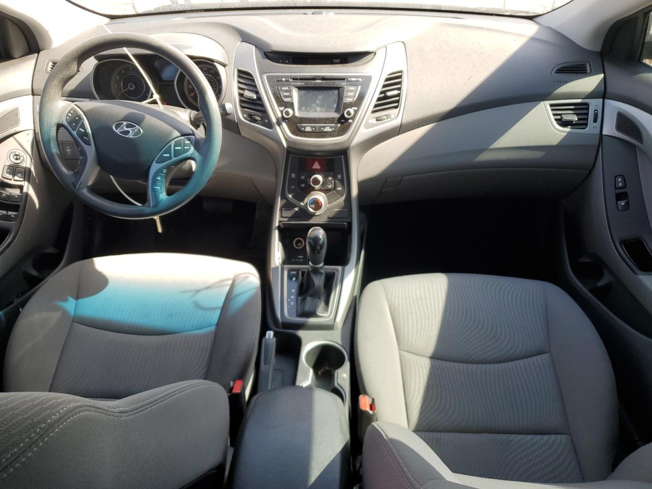 KMHDH4AEXFU433298 2015 Hyundai Elantra Se