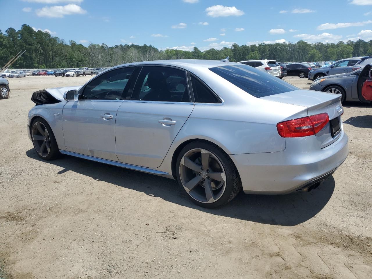 2015 Audi A4 Premium vin: WAUAFAFL9FN007984