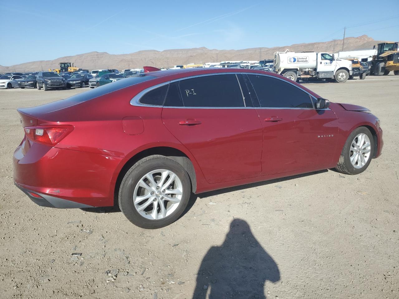 1G1ZD5ST0JF177963 2018 Chevrolet Malibu Lt