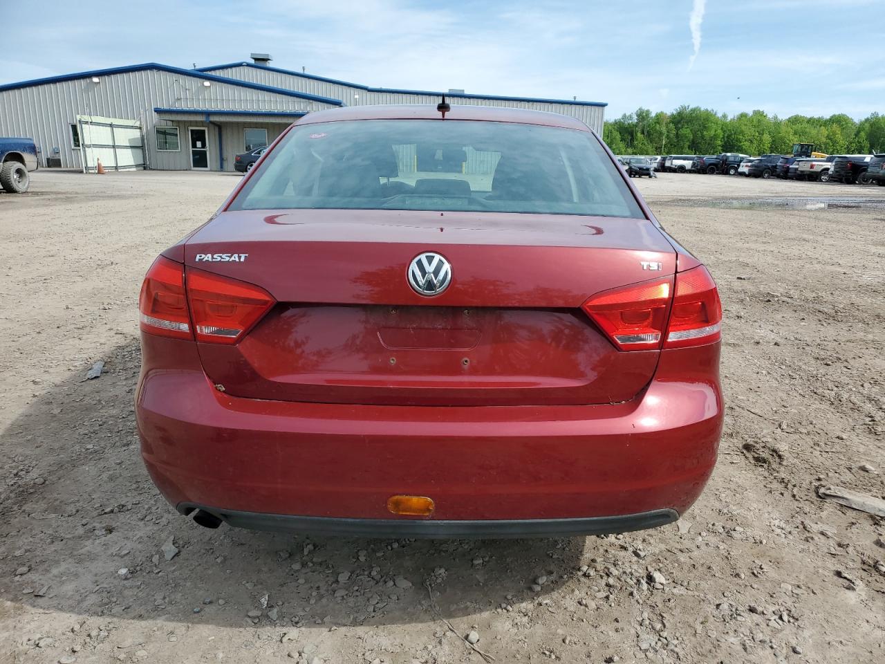 1VWAT7A33FC010507 2015 Volkswagen Passat S