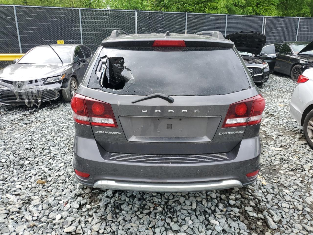 3C4PDCGB8LT206458 2020 Dodge Journey Crossroad