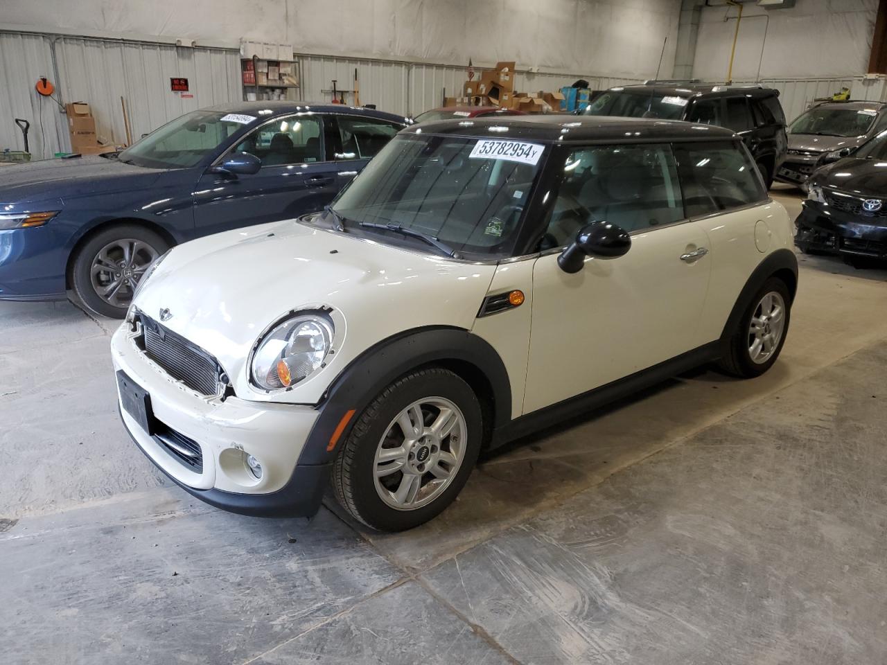 WMWSU3C58DT679233 2013 Mini Cooper