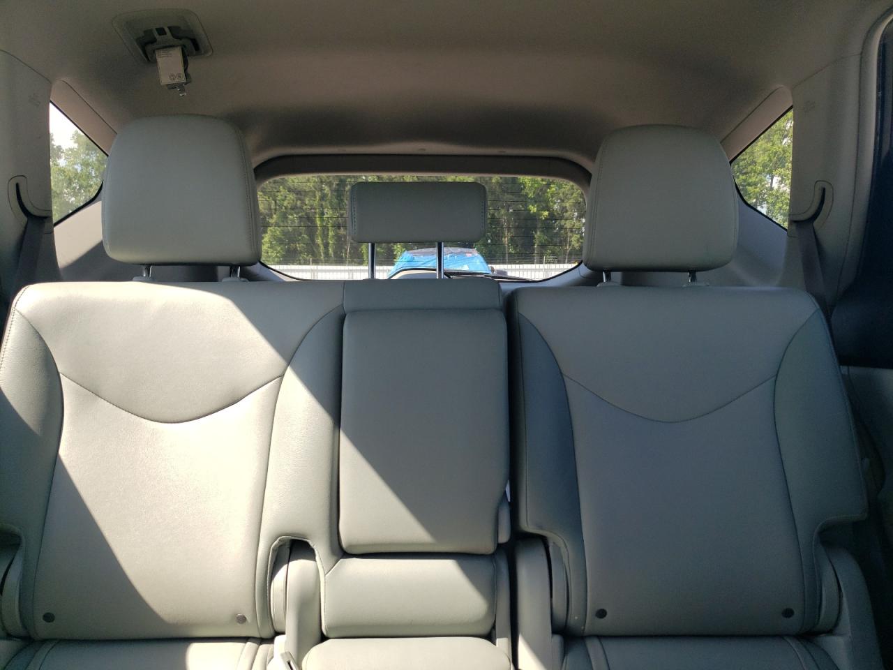 JTDZN3EU8EJ000321 2014 Toyota Prius V