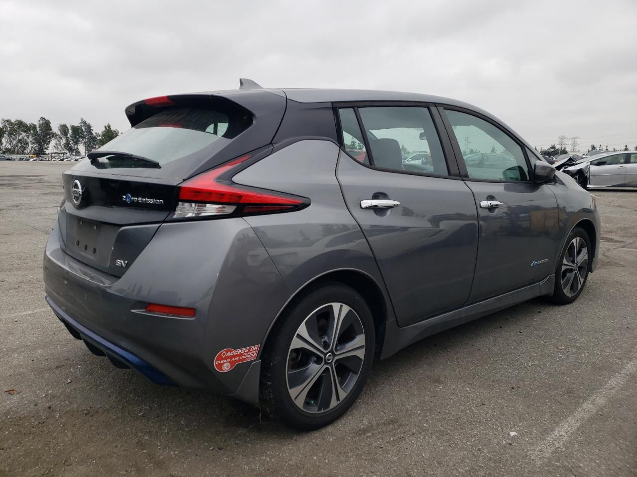 1N4AZ1CPXJC308646 2018 Nissan Leaf S