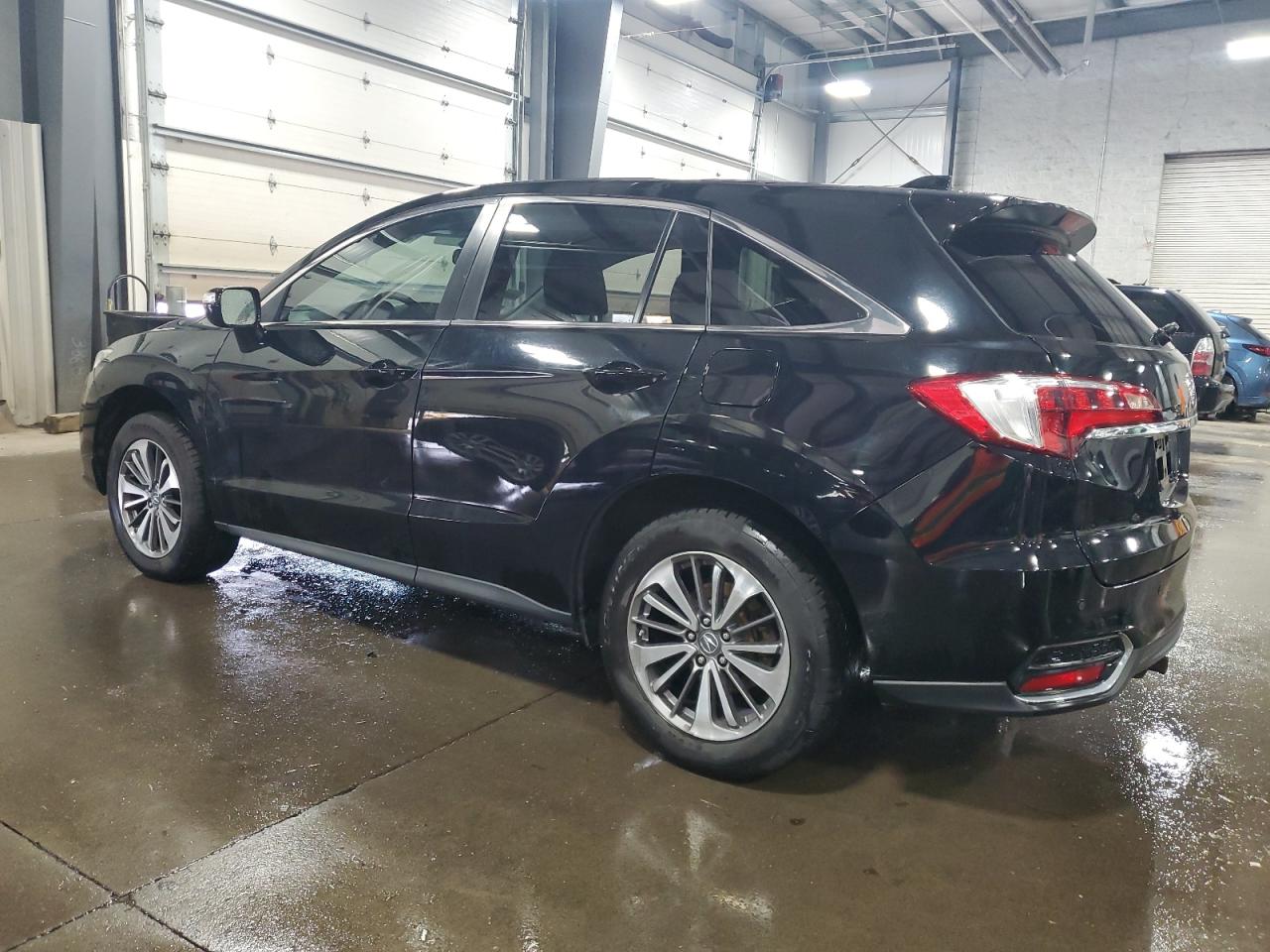 2017 Acura Rdx Advance vin: 5J8TB4H79HL008366