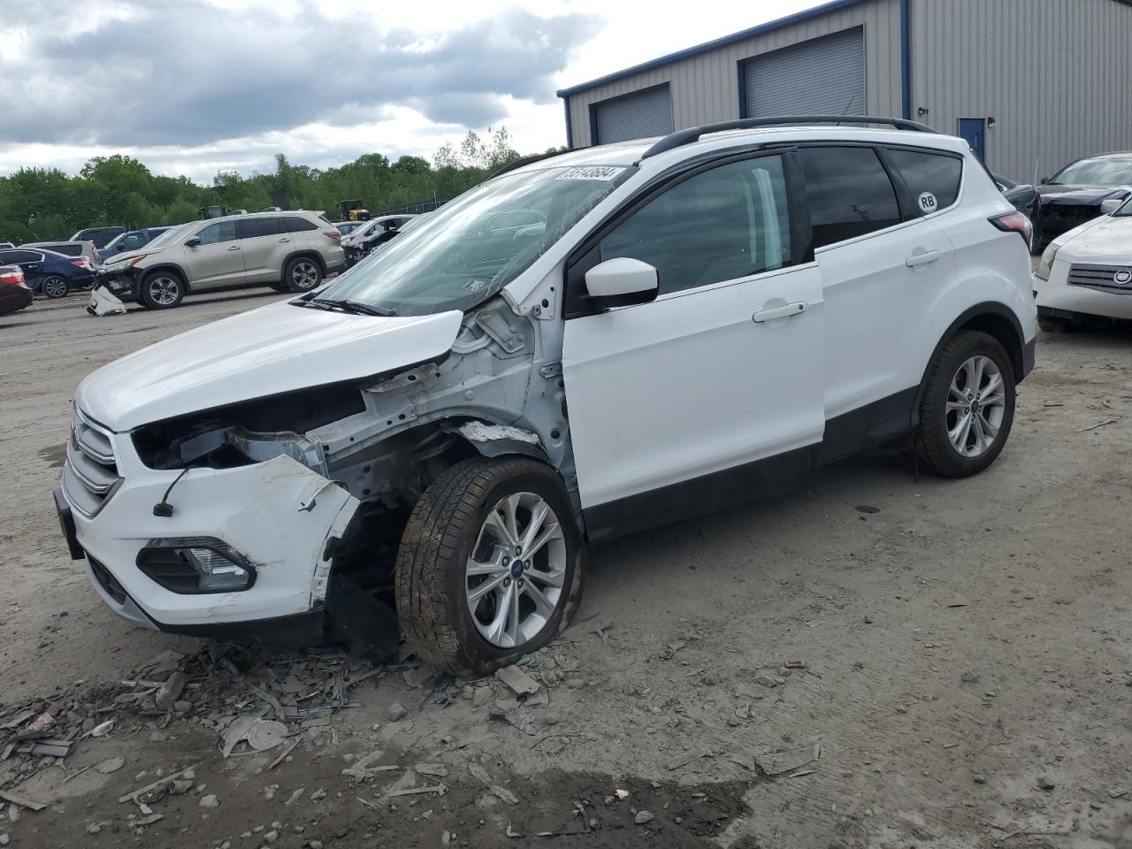 1FMCU9GD4HUC91911 2017 Ford Escape Se