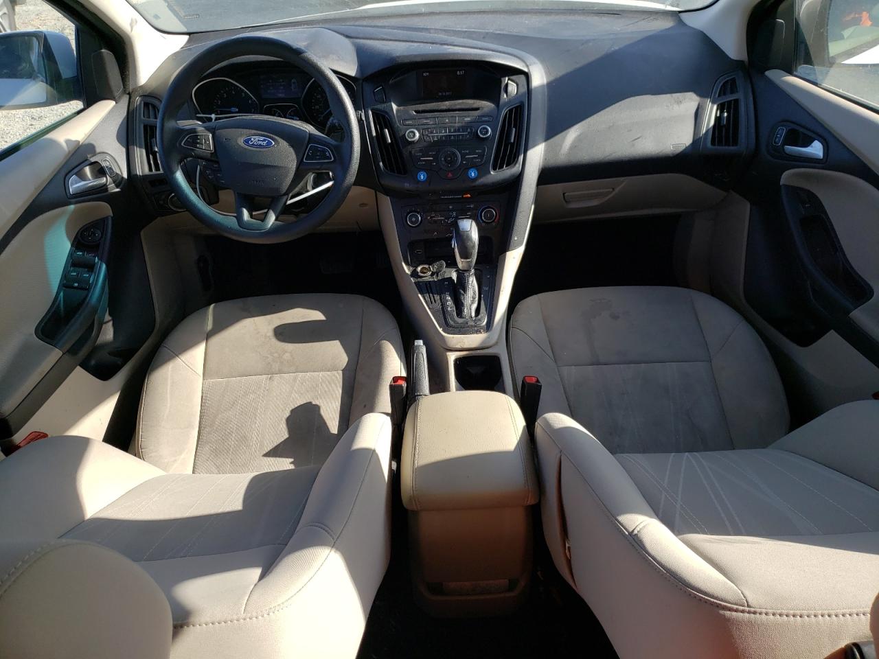 1FADP3K29FL207822 2015 Ford Focus Se