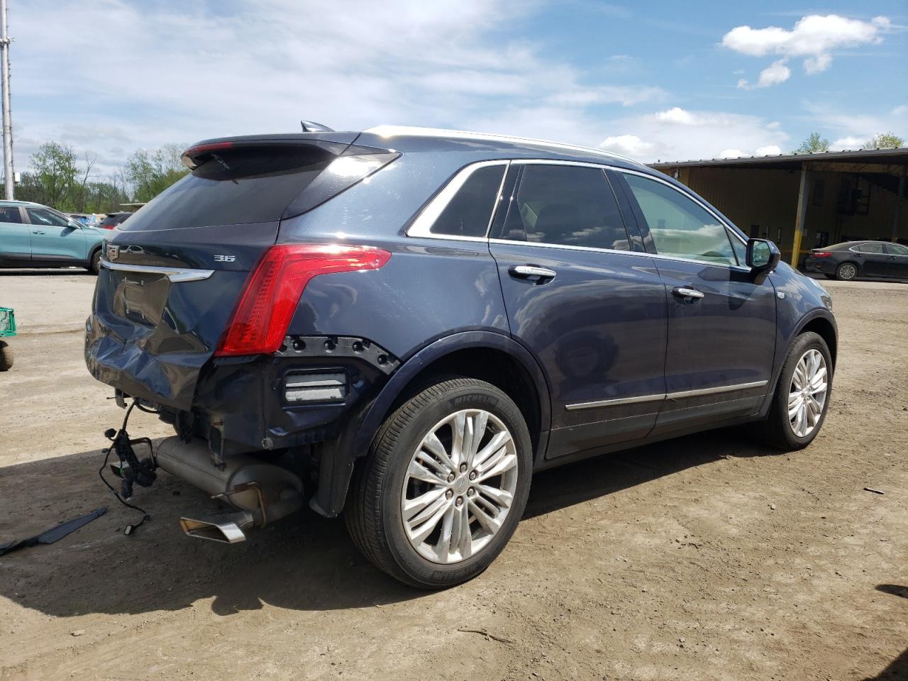 1GYKNERS4KZ133476 2019 Cadillac Xt5 Premium Luxury