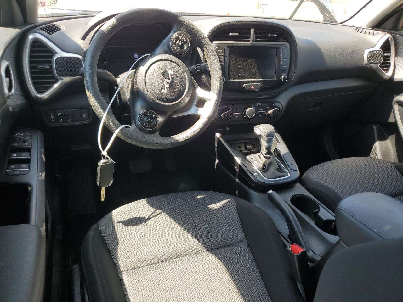 KNDJ23AU0N7833989 2022 Kia Soul Lx