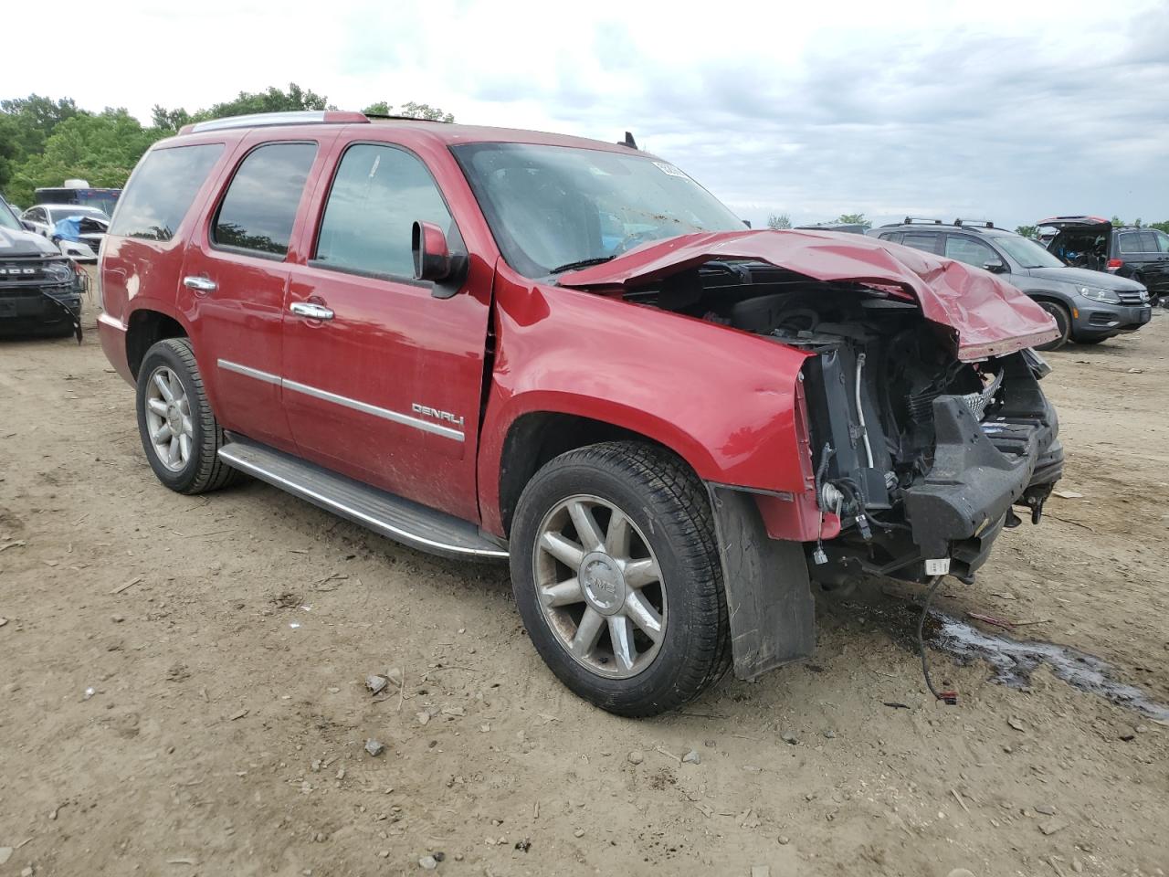 1GKS2EEF4DR321851 2013 GMC Yukon Denali