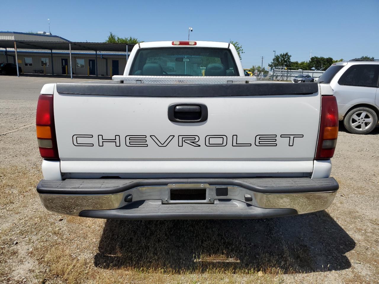 1GCEC14V32Z216108 2002 Chevrolet Silverado C1500