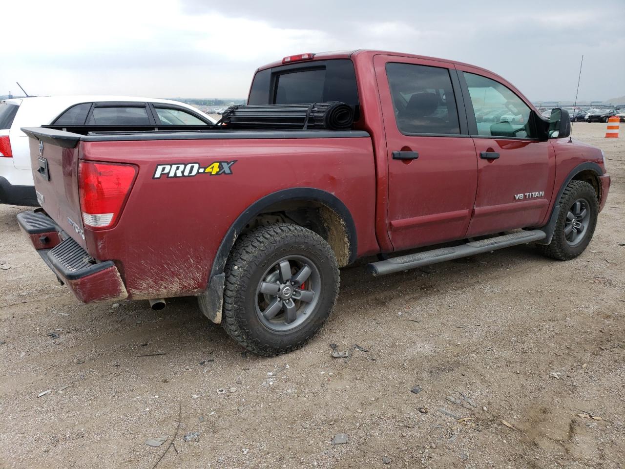 1N6BA0EC0DN310518 2013 Nissan Titan S