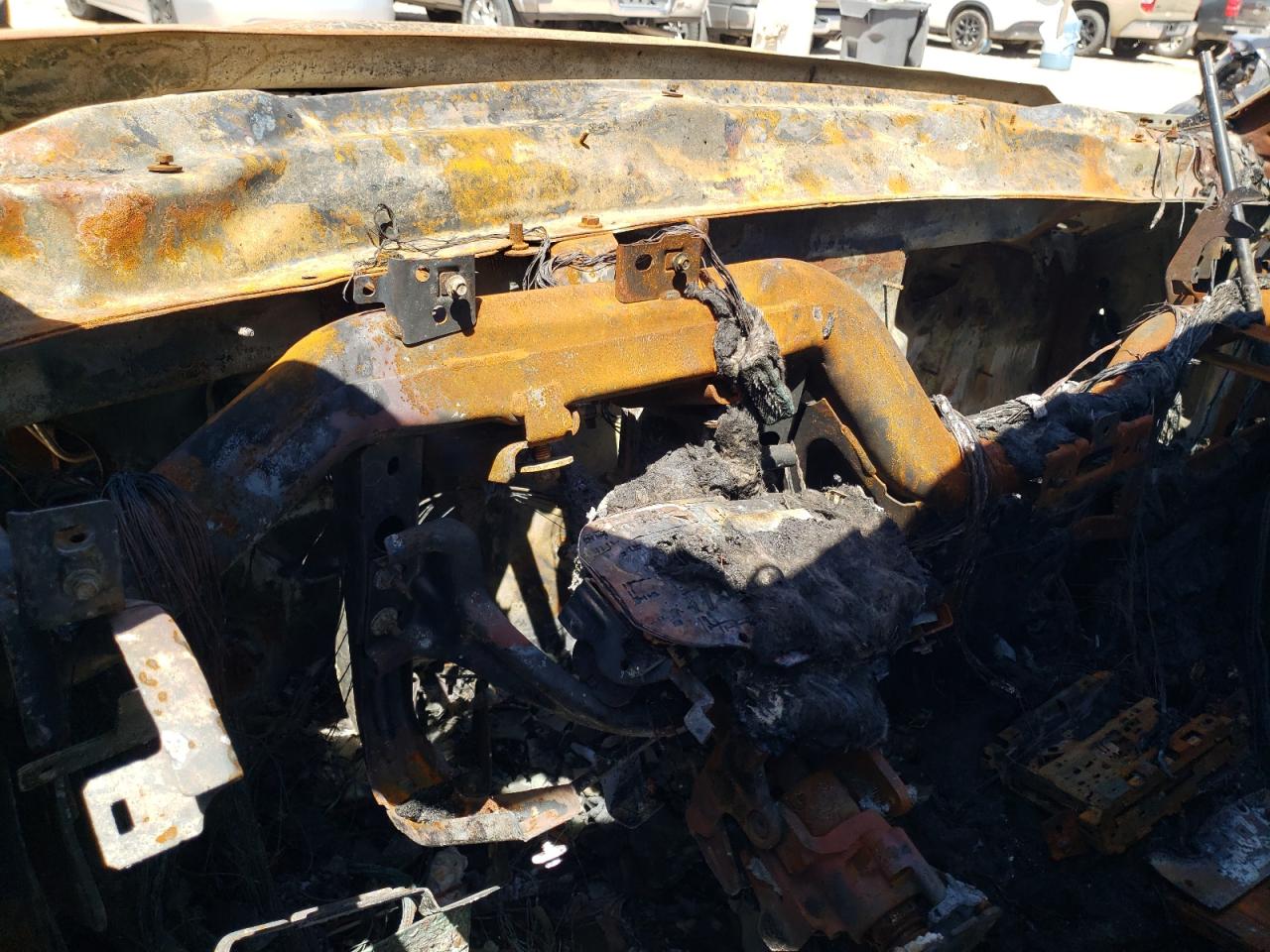 1GT22SE86GZ198697 2016 GMC Sierra K2500 Sle