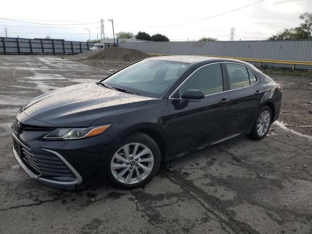 4T1R11AK8MU569232 2021 TOYOTA CAMRY - Image 1