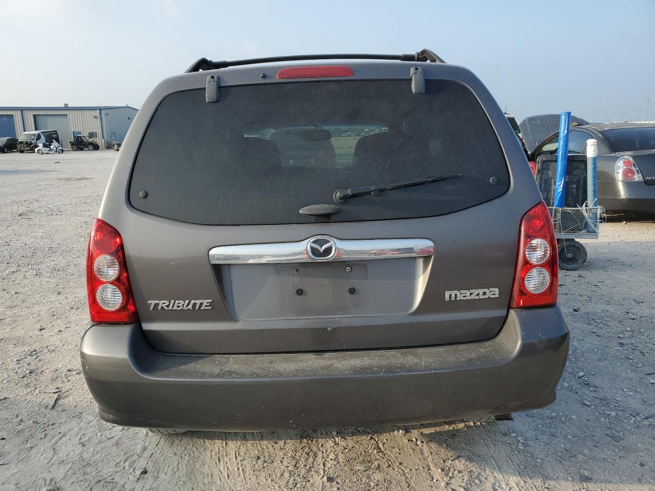 4F2CZ961X5KM57983 2005 Mazda Tribute S