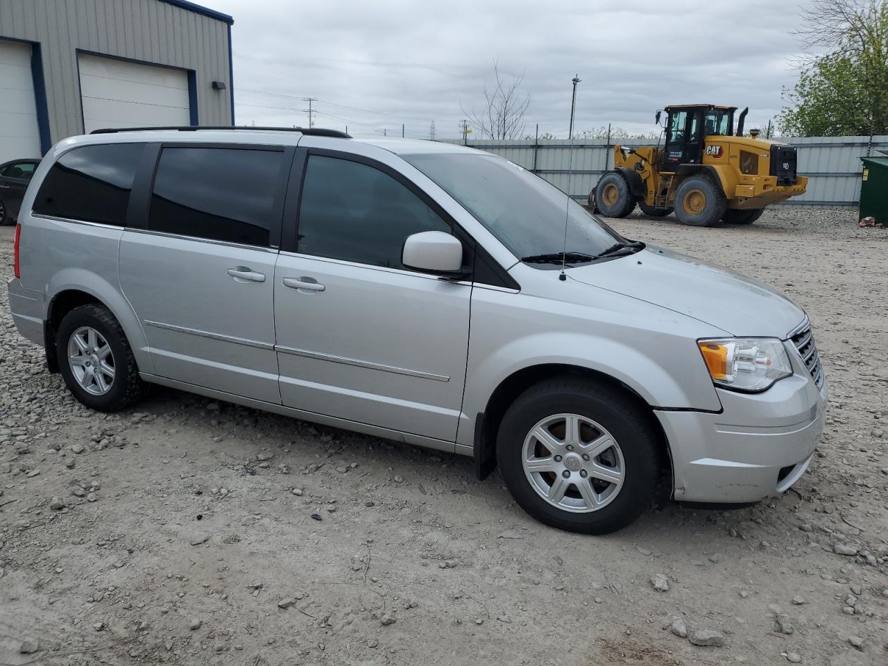 2A4RR5D18AR184067 2010 Chrysler Town & Country Touring