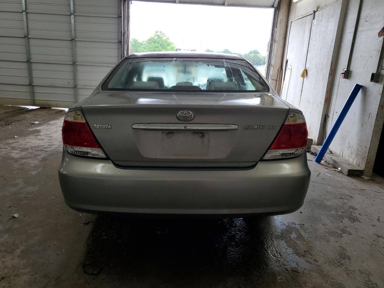 4T1BE32K15U514137 2005 Toyota Camry Le