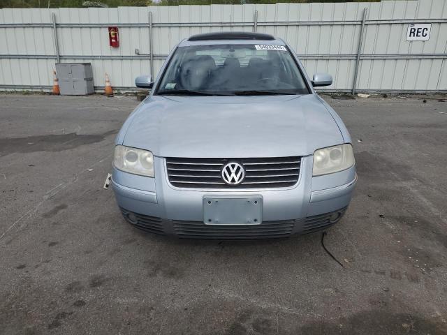 2001 Volkswagen Passat Glx VIN: WVWRH63B51P103424 Lot: 54033444