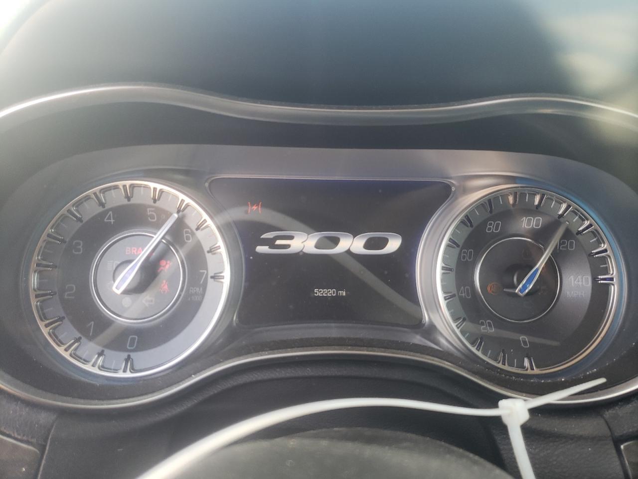 2C3CCAEG9JH136922 2018 Chrysler 300 Limited