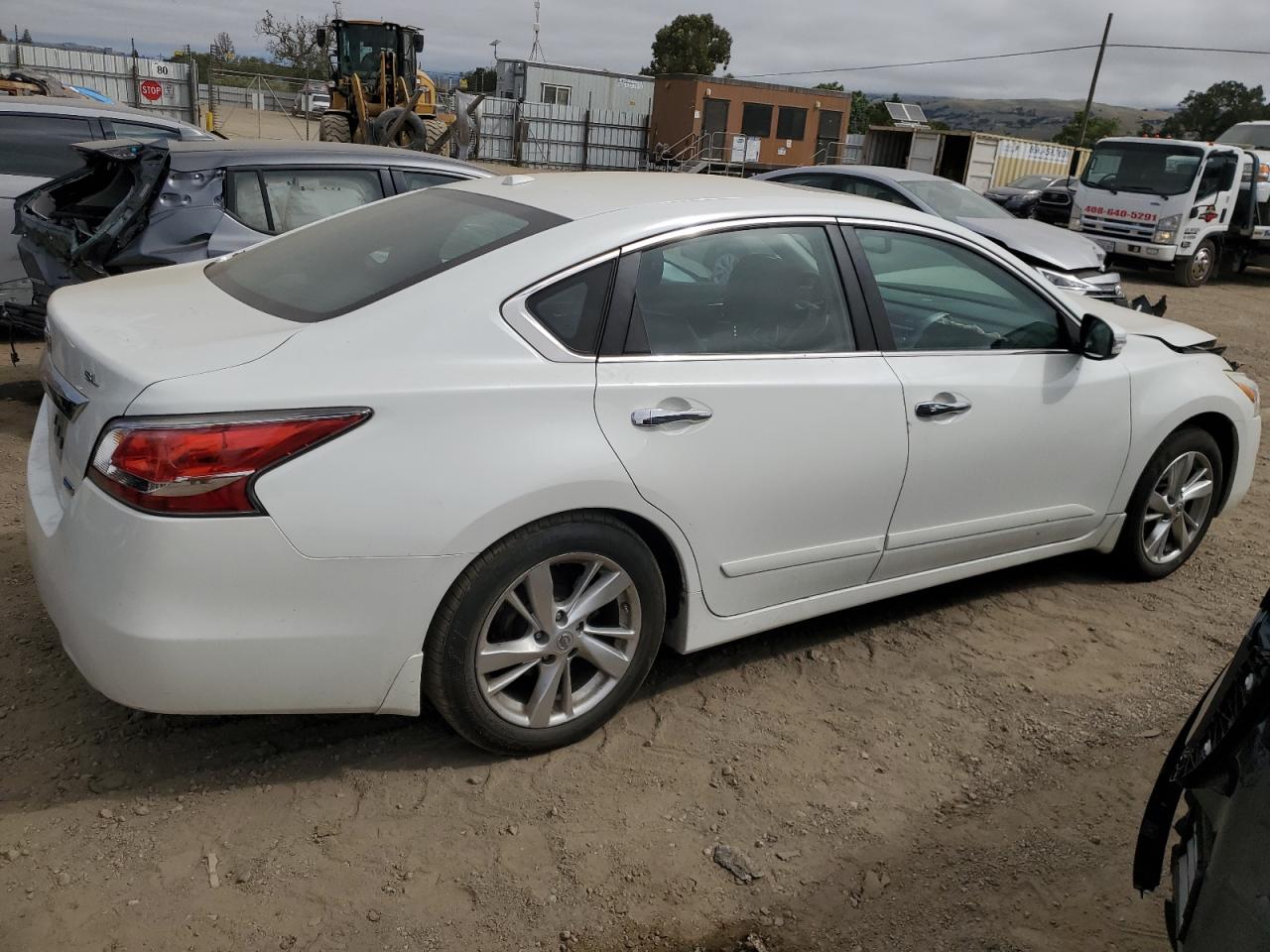 1N4AL3AP8EN347097 2014 Nissan Altima 2.5