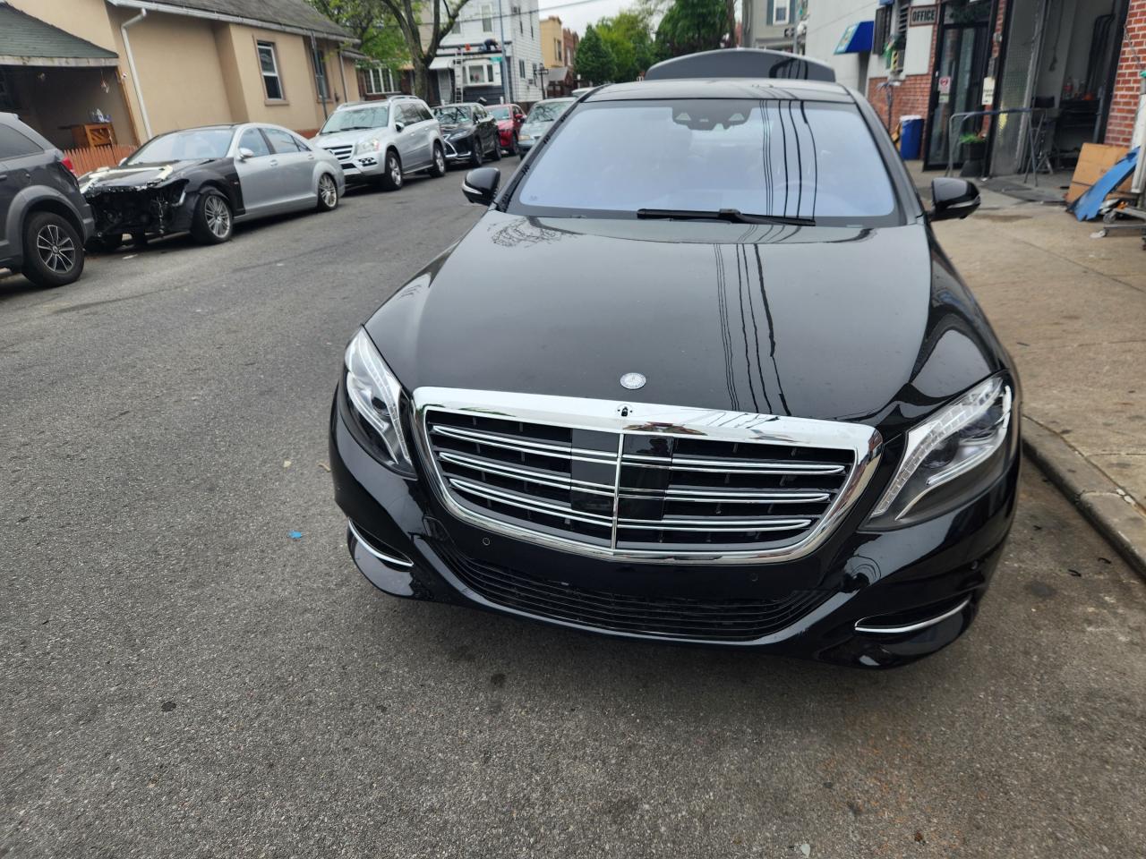 2015 Mercedes-Benz S 550 4Matic vin: WDDUG8FB3FA121232