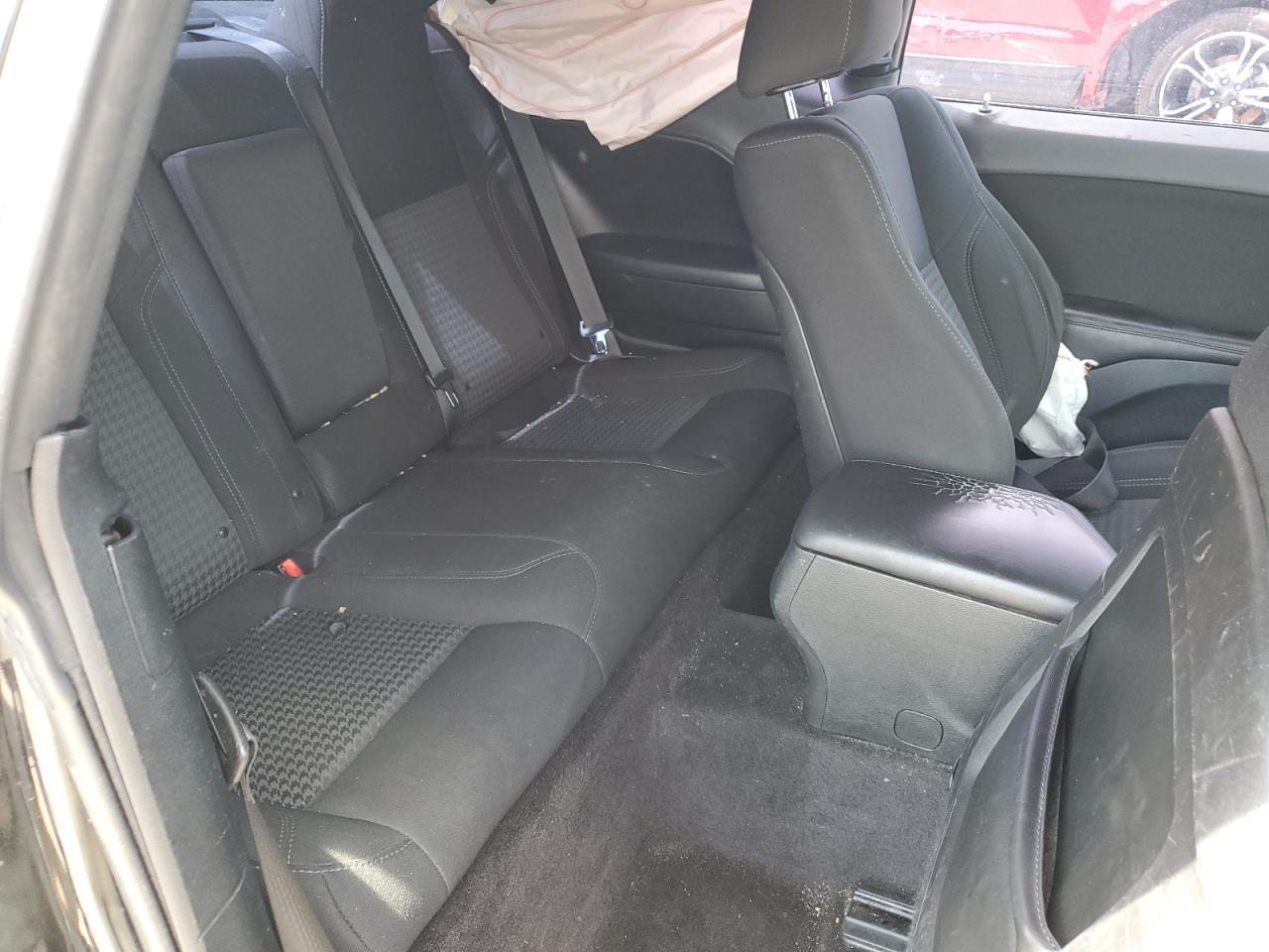 2C3CDZAG9JH310702 2018 Dodge Challenger Sxt