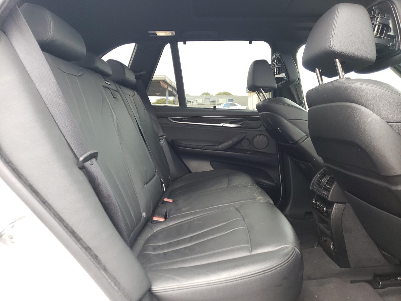 5UXKR6C55H0J84189 2017 BMW X5 xDrive50I