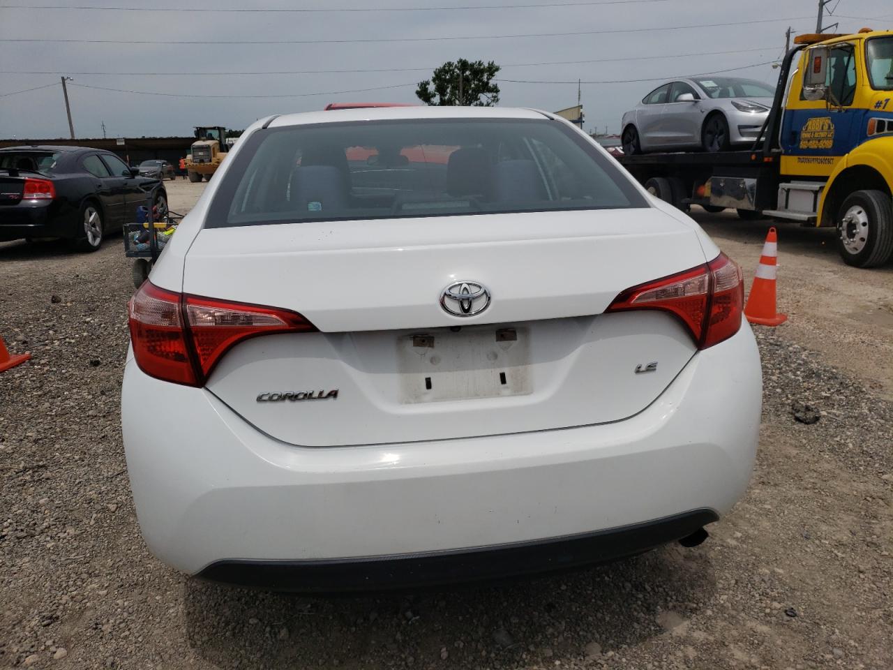 5YFBURHE0JP826274 2018 Toyota Corolla L