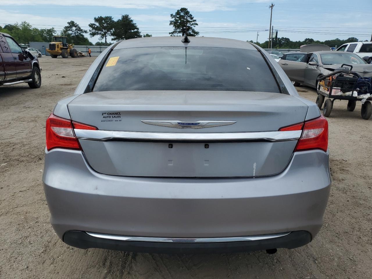 2014 Chrysler 200 Lx vin: 1C3CCBAB7EN209847