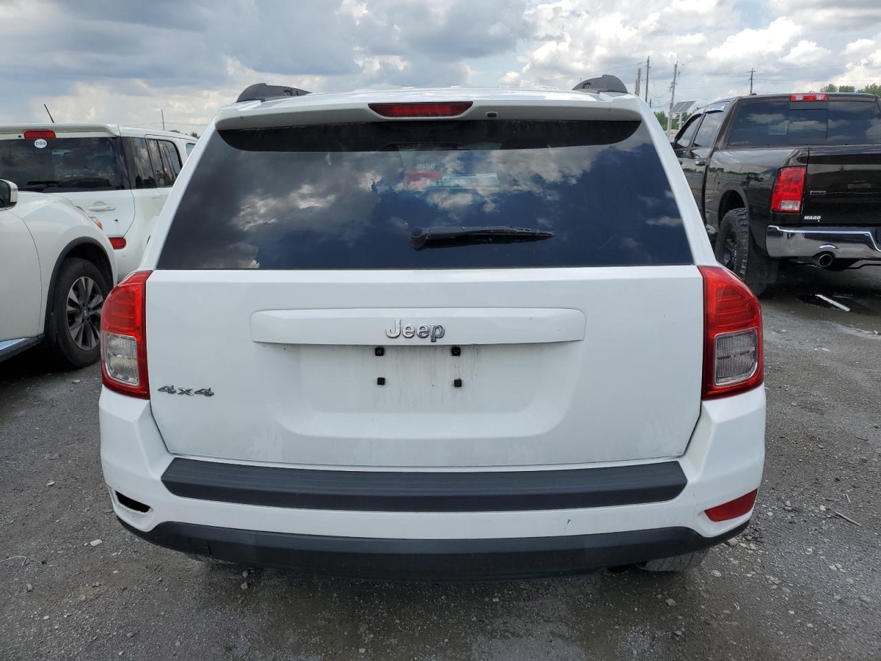 1C4NJDBB1CD604338 2012 Jeep Compass Sport