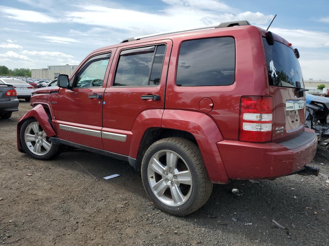 1C4PJMFK1CW124467 2012 Jeep Liberty Jet