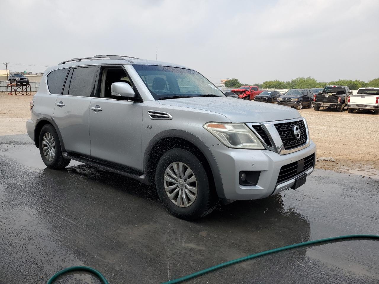 2017 Nissan Armada Sv vin: JN8AY2ND7H9009665