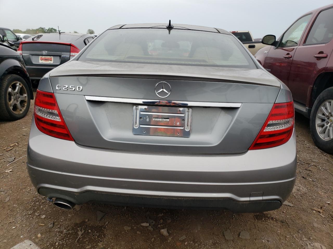 2012 Mercedes-Benz C 250 vin: WDDGJ4HB7CF886656