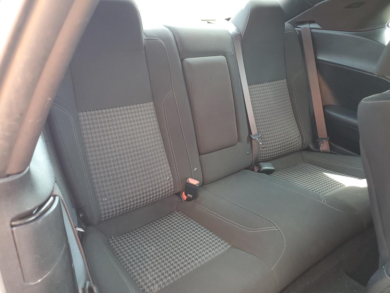 2C3CDZAG5LH240327 2020 Dodge Challenger Sxt