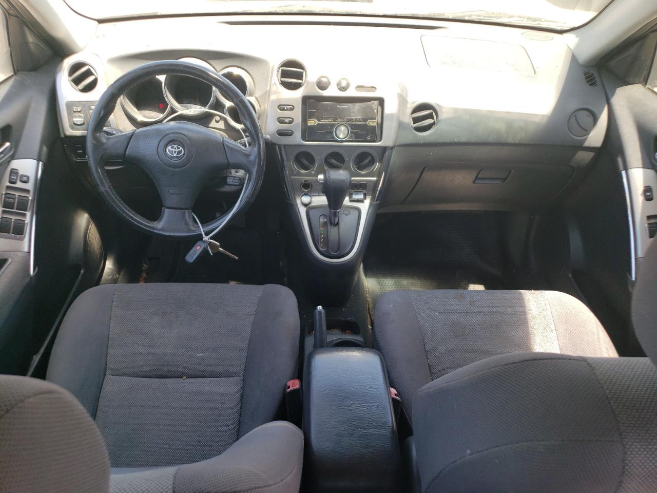 2T1KR32EX4C183900 2004 Toyota Corolla Matrix Xr