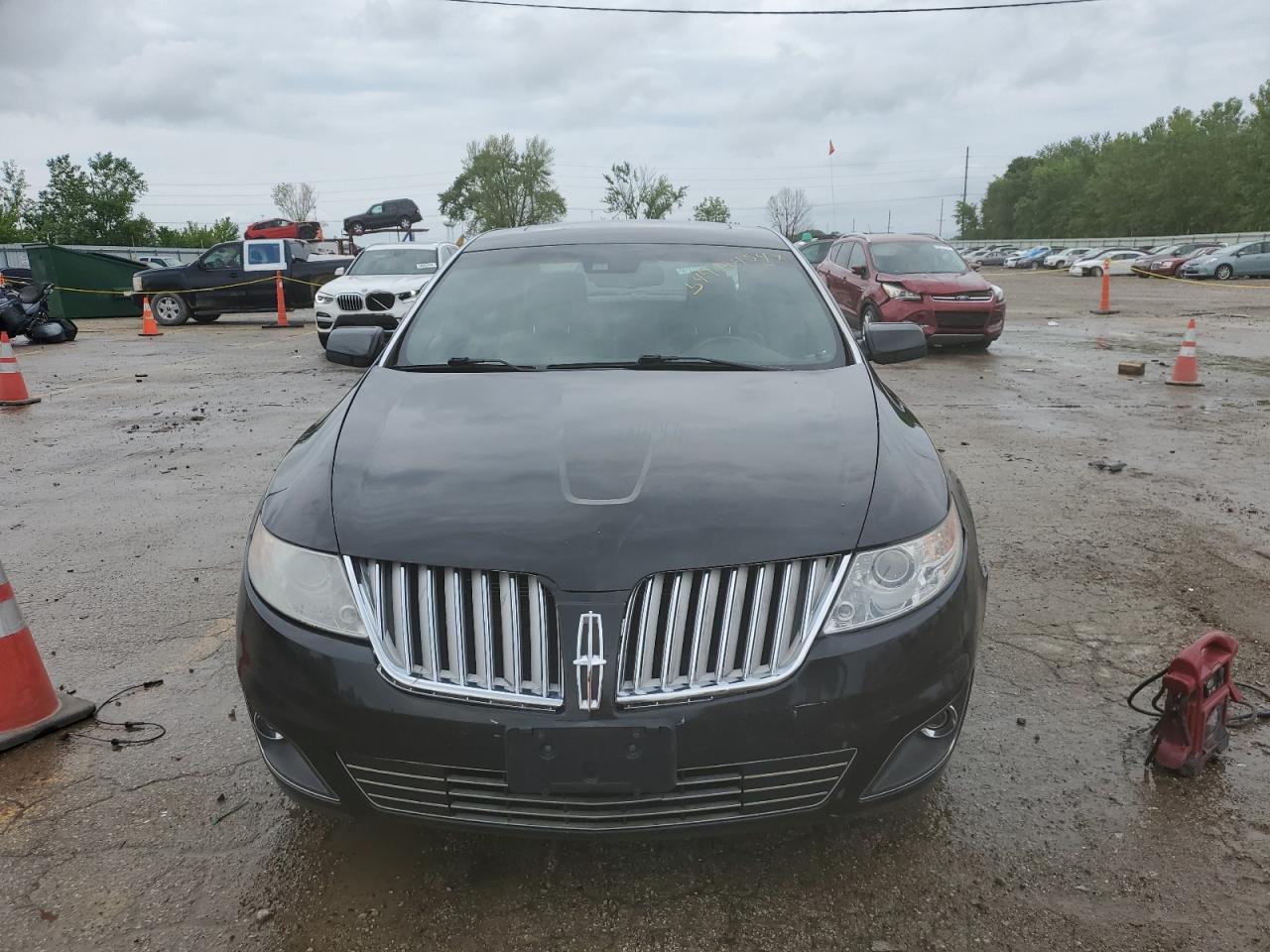 1LNHL9ER6BG603997 2011 Lincoln Mks