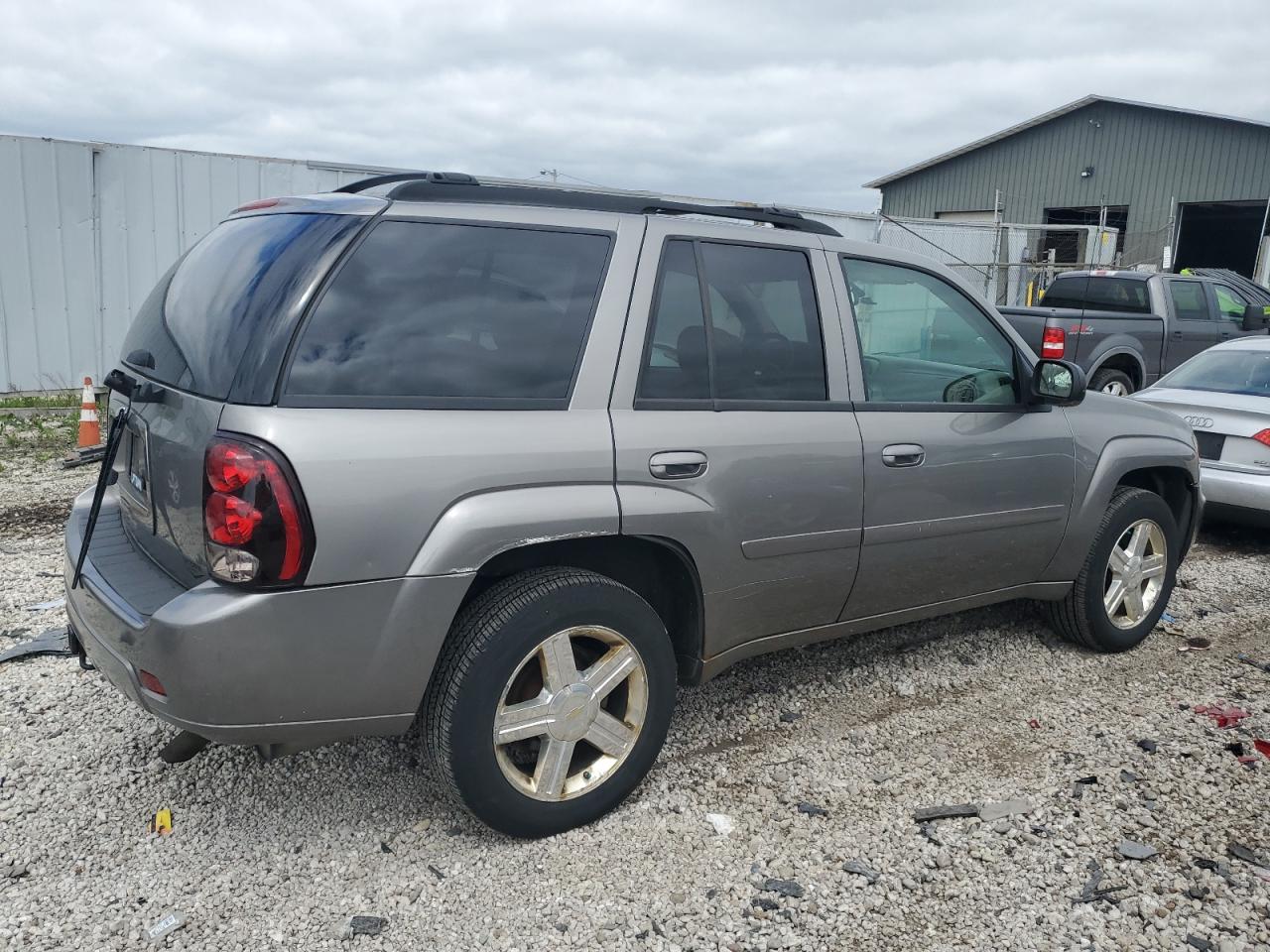 1GNDT13S182107724 2008 Chevrolet Trailblazer Ls