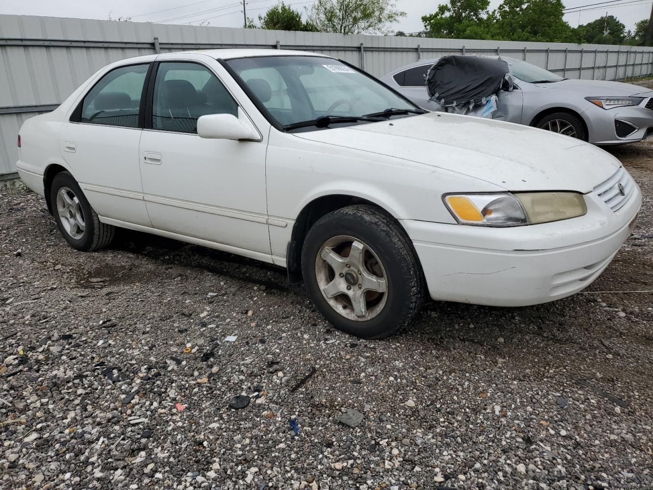 JT2BF22K4W0108690 1998 Toyota Camry Le